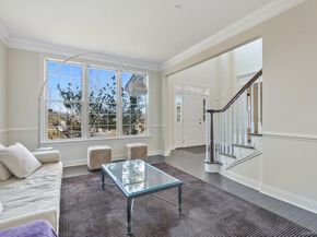 11 Fraydun Lane, Scarsdale NY 10583