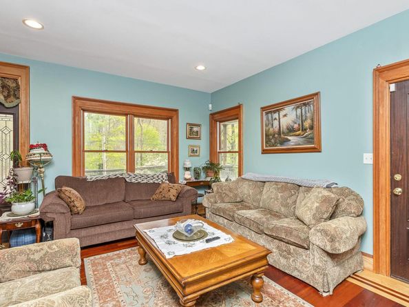 67 Ridgeway Avenue, Setauket NY 11733