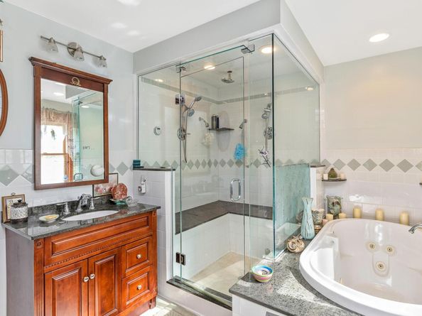 67 Ridgeway Avenue, Setauket NY 11733