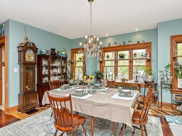 67 Ridgeway Avenue, Setauket NY 11733