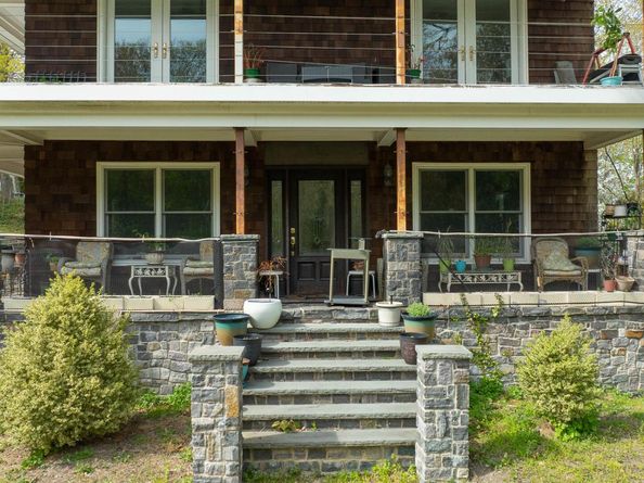 67 Ridgeway Avenue, Setauket NY 11733