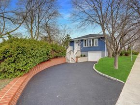 1580 Little Whaleneck Road, Merrick NY 11566