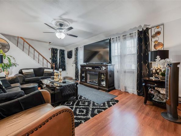 39 Alvin Place, Inwood NY 11096