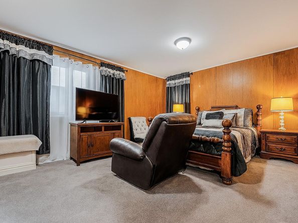 39 Alvin Place, Inwood NY 11096