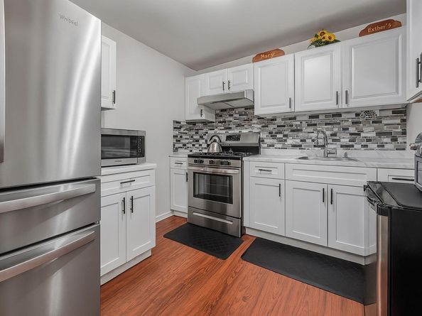 39 Alvin Place, Inwood NY 11096