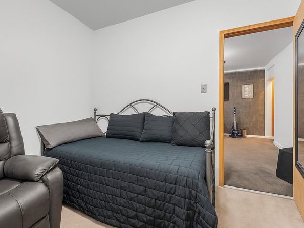 39 Alvin Place, Inwood NY 11096
