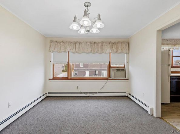 345 N Wisconsin Avenue, Massapequa NY 11758