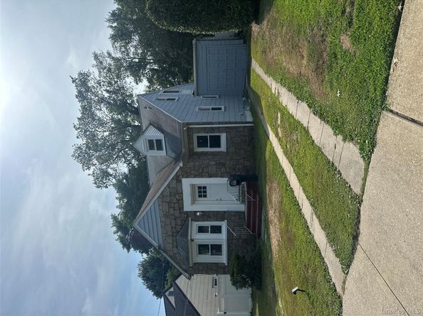 49 S Baldwin Place, Massapequa NY 11758