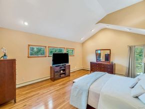 9 Artisan Avenue, Huntington NY 11743