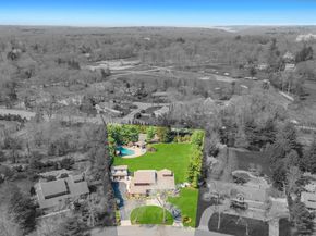 9 Artisan Avenue, Huntington NY 11743