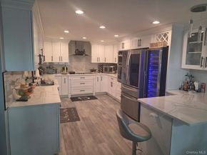 9 Torrey Pine Lane, Medford NY 11763