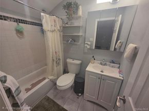 9 Torrey Pine Lane, Medford NY 11763