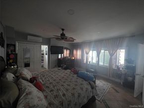 9 Torrey Pine Lane, Medford NY 11763