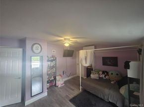 9 Torrey Pine Lane, Medford NY 11763