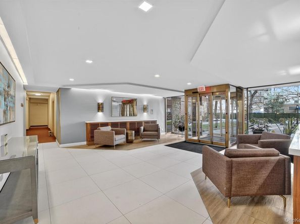 120 E Hartsdale Avenue 5B, Hartsdale NY 10530