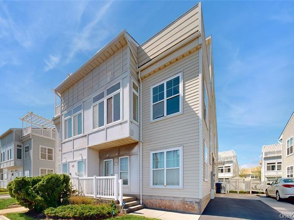 6910 Beach Front Road, Arverne NY 11692
