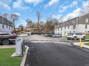 80 Seacliff Avenue U, Glen Cove NY 11542
