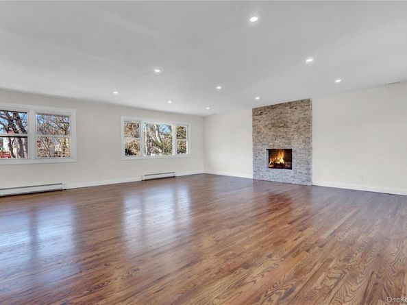 201 Brookside Avenue, Roosevelt NY 11575