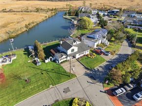 625 Edgewater Road, Oakdale NY 11769