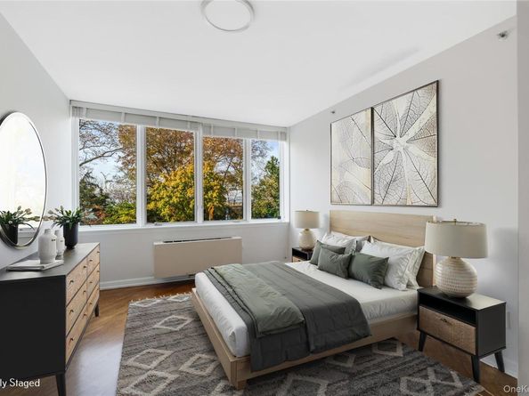 6911 Shore Road 1C, Brooklyn NY 11209