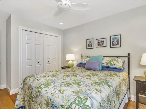 3 Sally's Path, East Hampton NY 11937