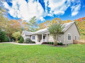 3 Sally's Path, East Hampton NY 11937