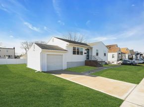 243 Lido Parkway, Lindenhurst NY 11757