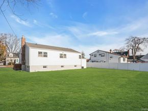 243 Lido Parkway, Lindenhurst NY 11757