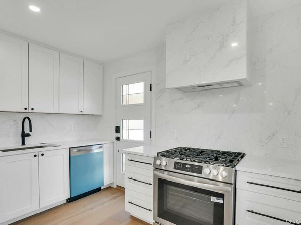 243 Lido Parkway, Lindenhurst NY 11757