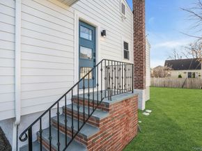 243 Lido Parkway, Lindenhurst NY 11757