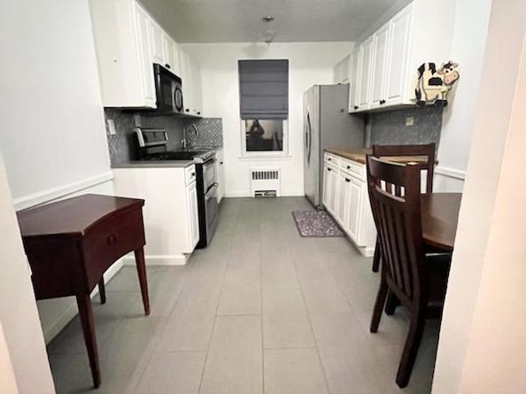 2080 Barnes Avenue 3B, Bronx NY 10462