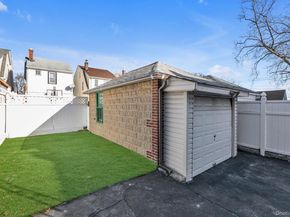 8835 Vanderveer Street, Queens Village NY 11427