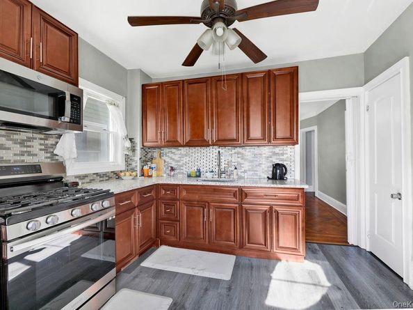 10222 85th Avenue, Richmond Hill North NY 11418