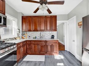 10222 85th Avenue, Richmond Hill North NY 11418