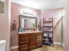 128 Cinnamon Court, Melville NY 11747