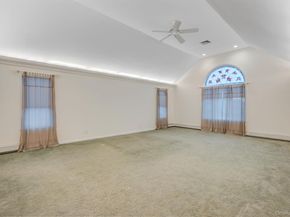 1023 Maple Lane, New Hyde Park NY 11040