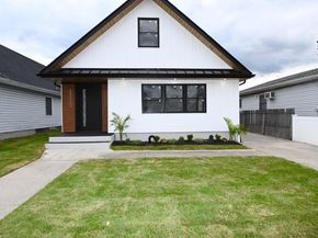 11 Bayview Avenue, Lawrence NY 11559