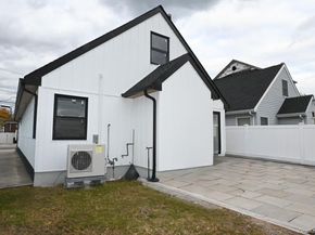 11 Bayview Avenue, Lawrence NY 11559