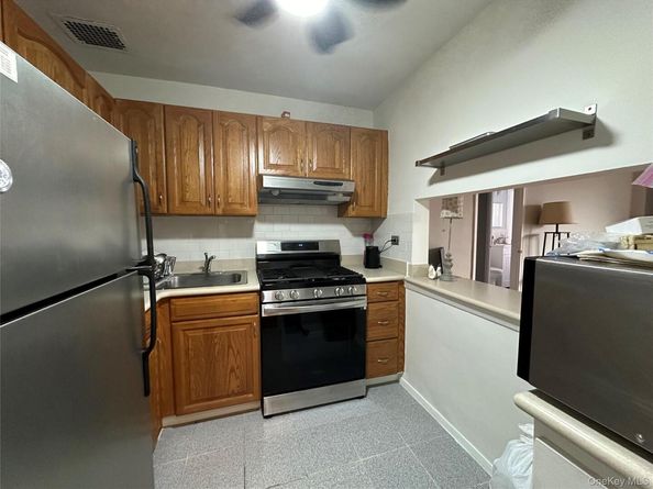 615 Palmer Road 102, Yonkers NY 10701