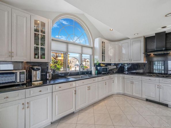 3452 Ocean Avenue, Oceanside NY 11572