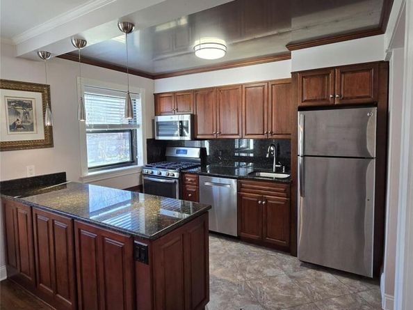 155-27 81st Street 030, Lindenwood NY 11414