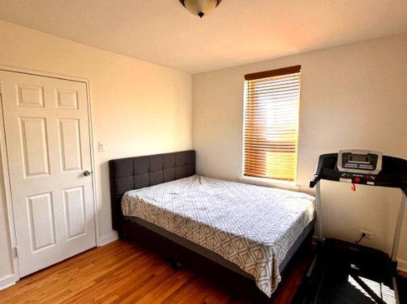 4320 Van Cortlandt Park E 6E, Bronx NY 10470