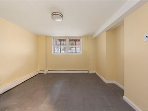 9141 195th Street, Hollis NY 11423