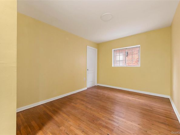 9141 195th Street, Hollis NY 11423