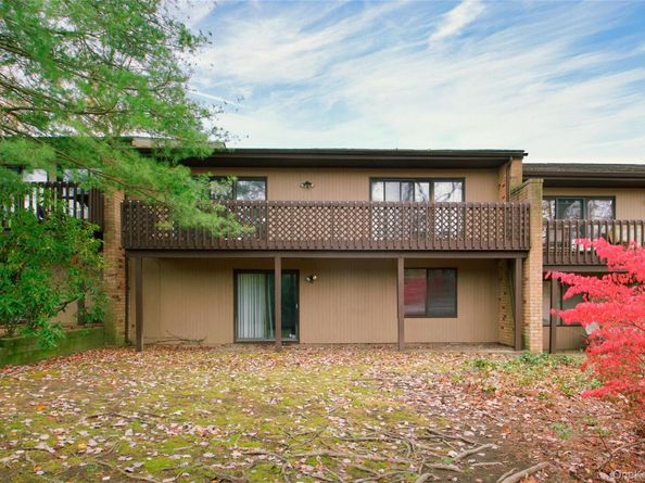 29 Woodland Drive, Roslyn NY 11576