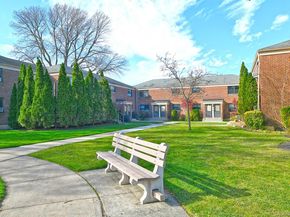 219-07 74th Avenue 447B2, Oakland Gardens NY 11364