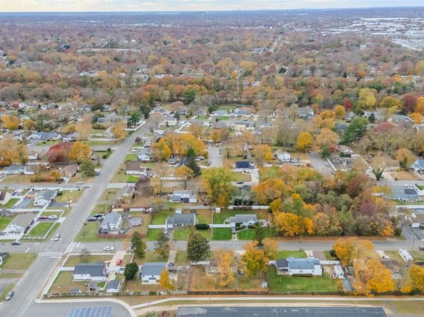 1563 Baldwin Boulevard, Bay Shore NY 11706