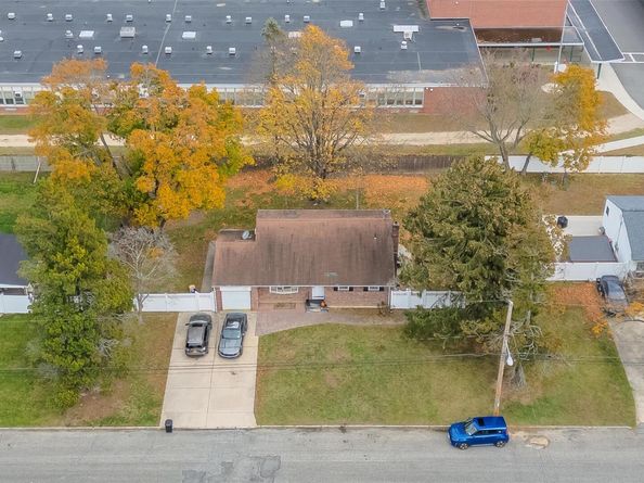 1563 Baldwin Boulevard, Bay Shore NY 11706