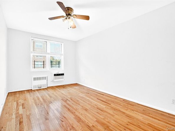 3 Sadore Lane 3F, Yonkers NY 10710