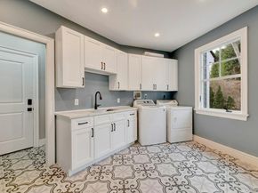 150 Landing Lane, Baiting Hollow NY 11933